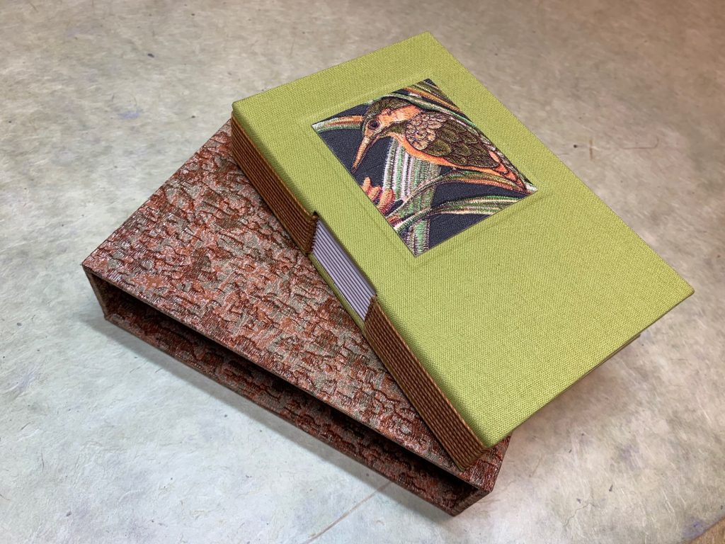 Knoopsgatbinding + foudraal